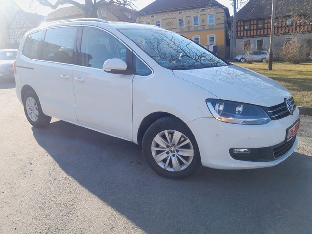 Volkswagen Sharan Comfortline BMT Standheizung AHK Navi