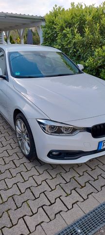 BMW 318d Touring -