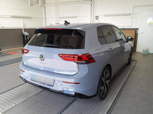 Volkswagen Golf R-Line 1.5 TSI LED+/Nav/AppCon/ACC/Kam/18"