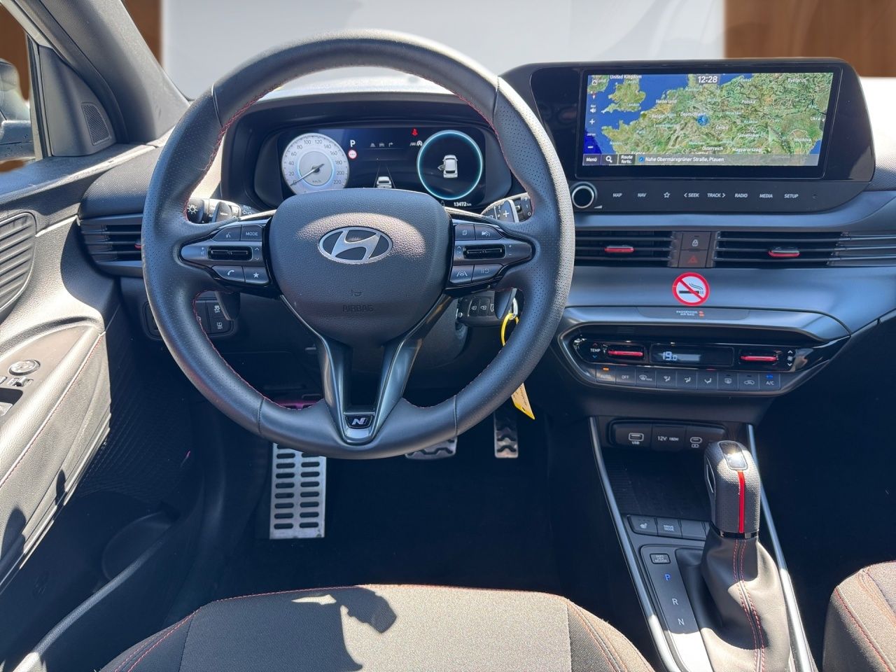 Fahrzeugabbildung Hyundai i20 N-LINE *SHZ*LHZ*NAVI*SPURH*ZV*CARPLAY*