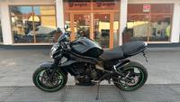 Kawasaki ER-6N ABS SPORTAUSPUFF! SERVICE NEU!!
