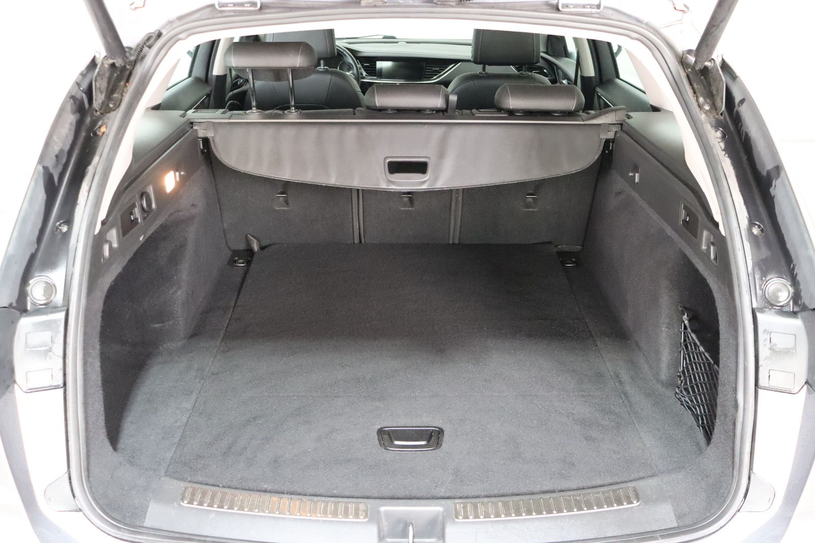 Fahrzeugabbildung Opel Insignia 2.0 CDTI Innovation * LED * Sitzhzg. *