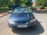 Honda im sehr guten Zustand  TÜV neu - Honda Accord aus 2000: Coupé