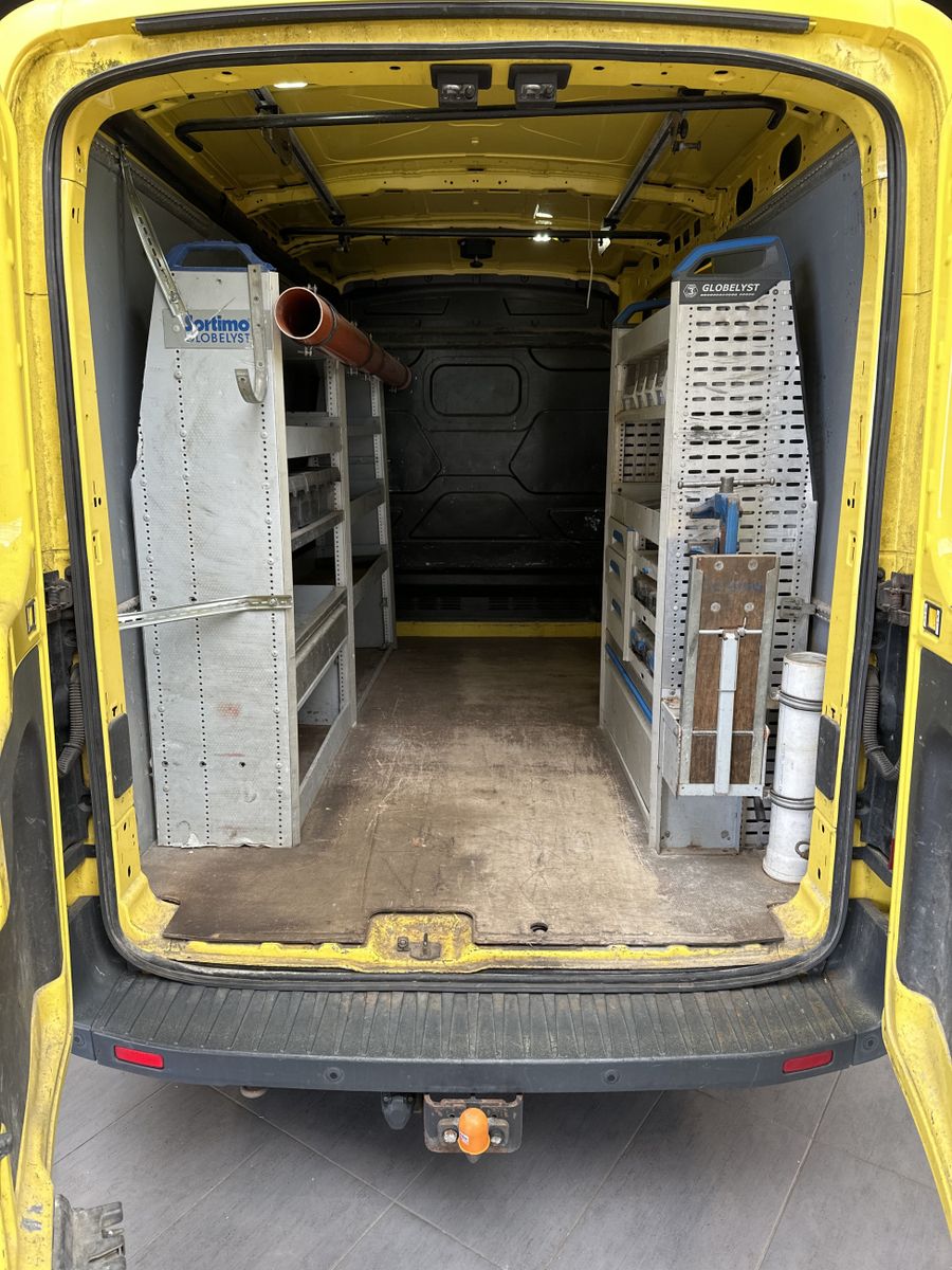 Fahrzeugabbildung Ford Transit 290 L2H2 BLUETOOTH+SORTIMO+AHK+PP+TEMPOM