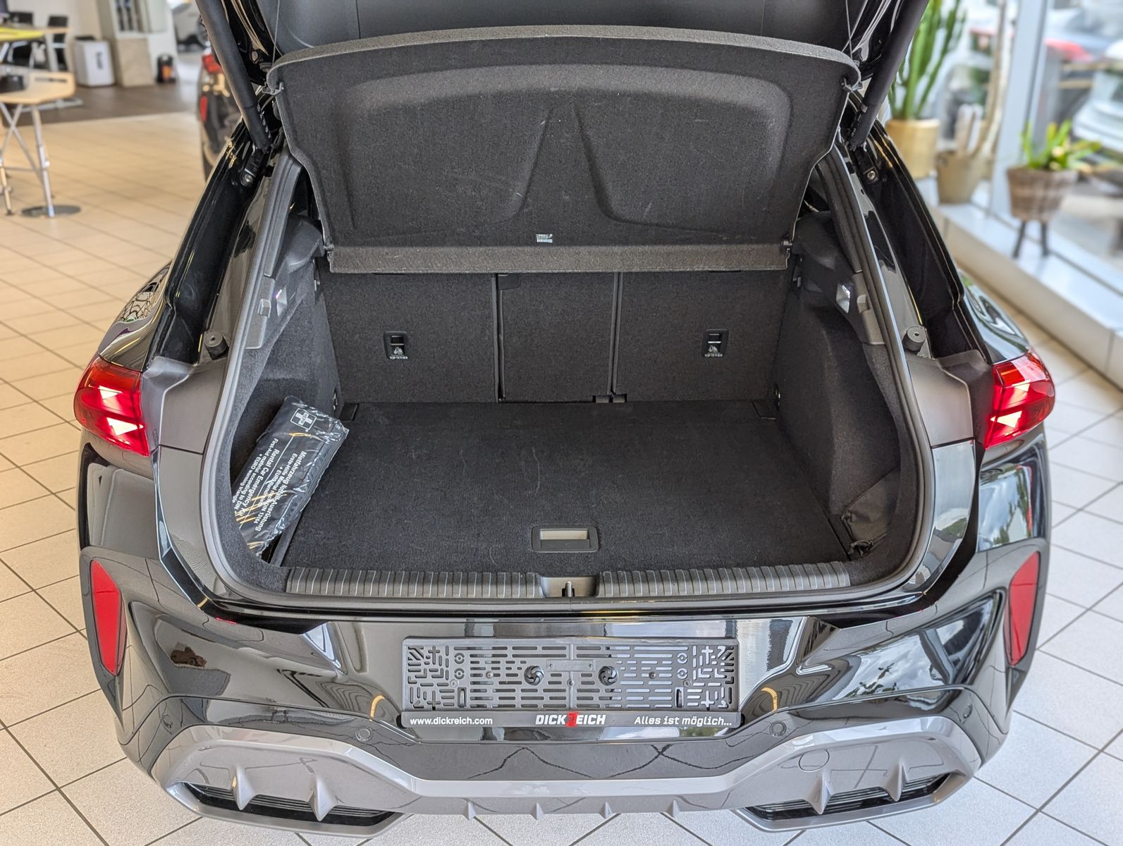 CUPRA Terramar 1.5eTSI HUD DCC Matrix Pano Sennh. 20" - Image 17