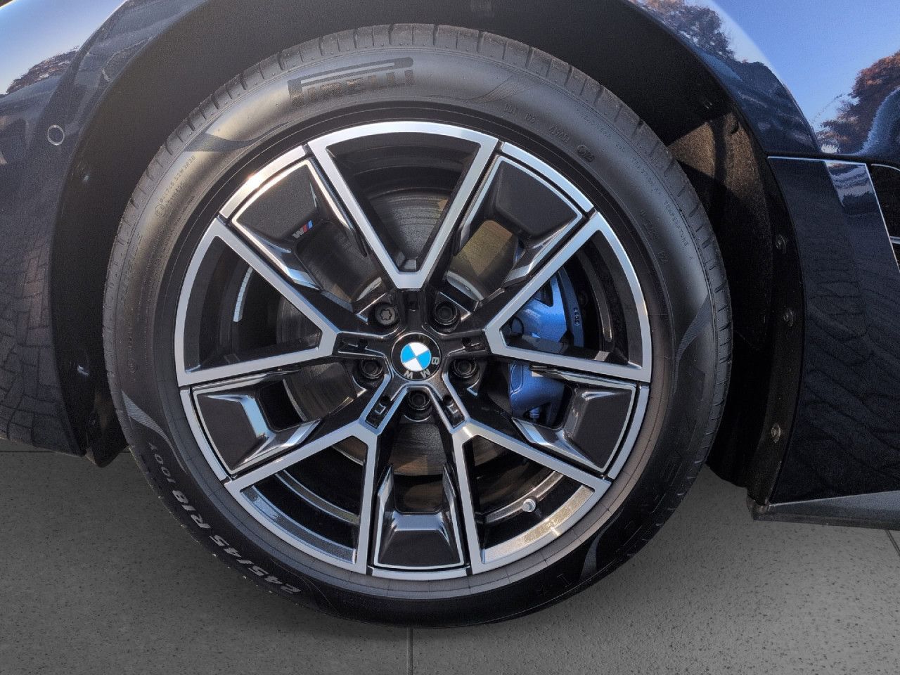 BMW i4 - Bild 19