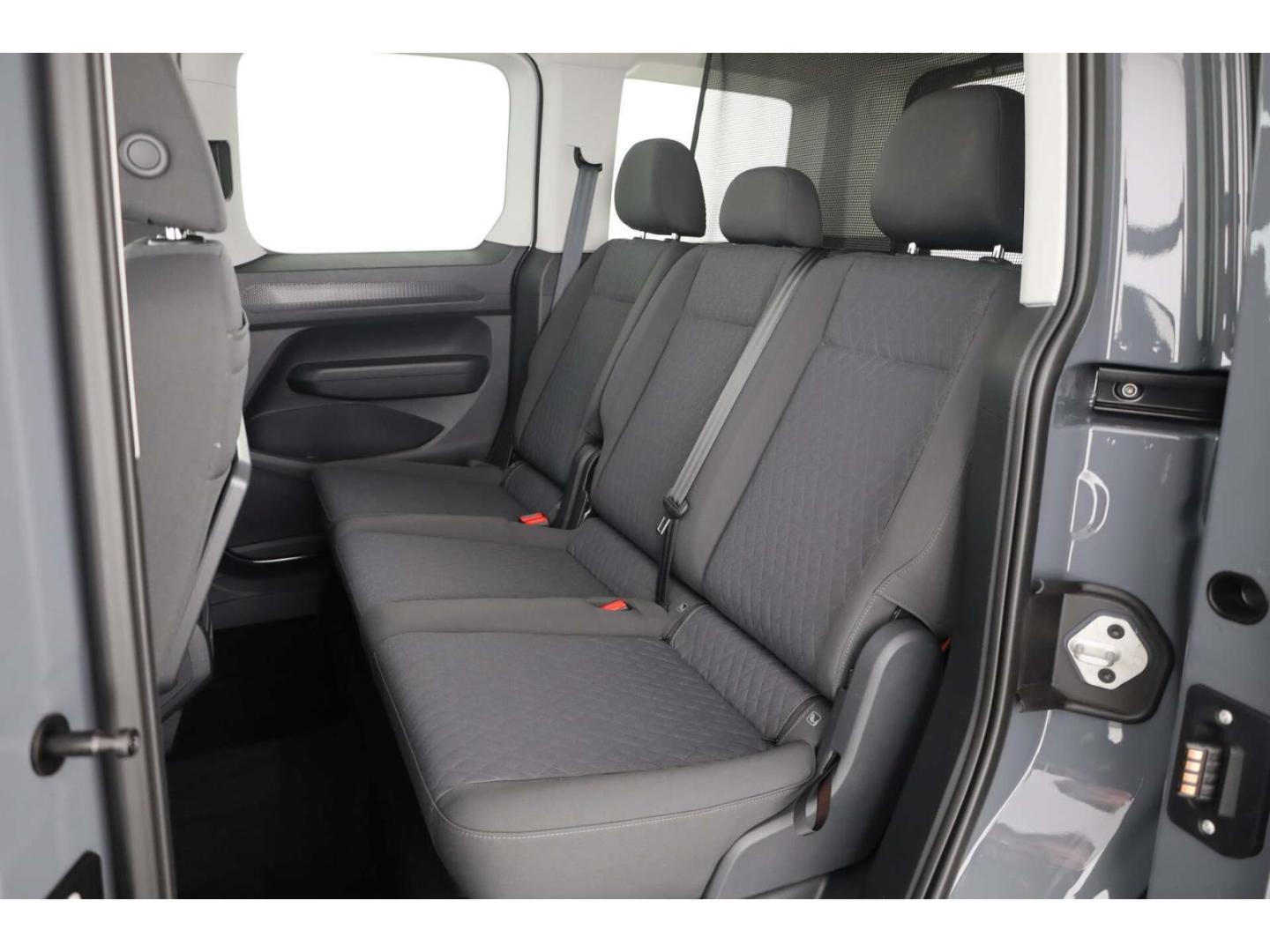 Volkswagen Caddy Life 2.0 TDI Dark Label AHK/ACC/Navi/RFK