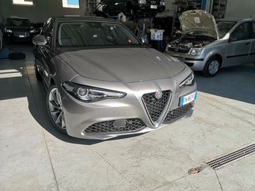 Alfa-Romeo Giulia - 7