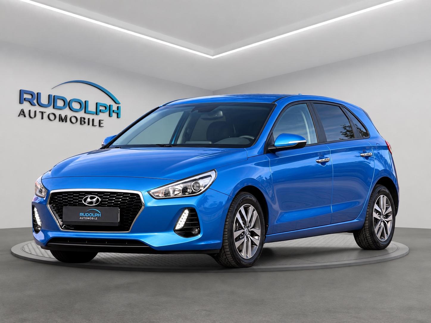 Hyundai i30 1,4 AUTOM. NAVI SITZHEIZ.SCHECKHEFT GARANTIE