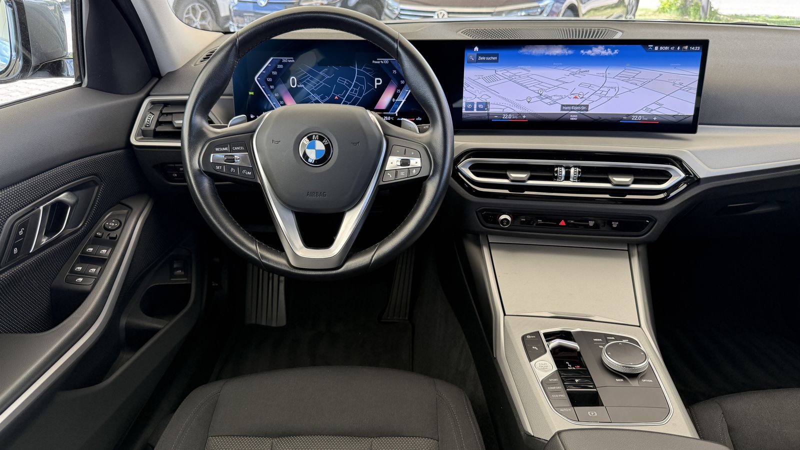 BMW 318d LED LC Plus SHZ PDC Tempo foto 12