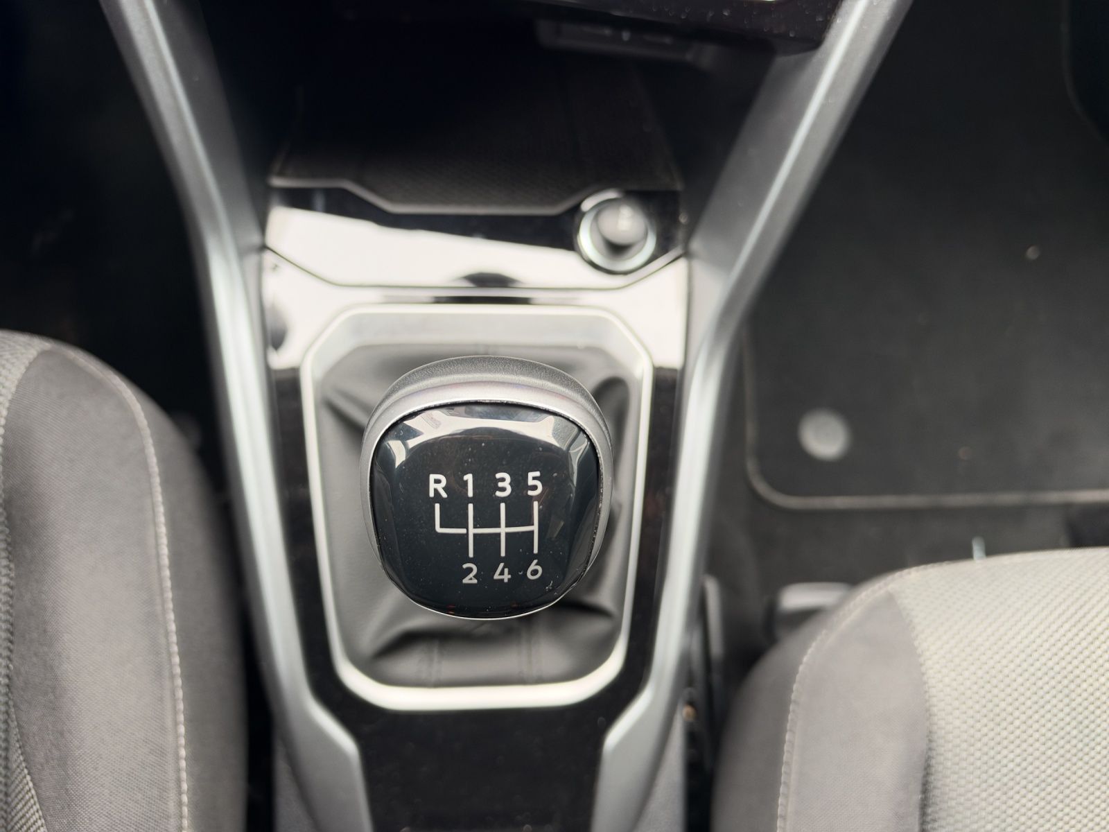 Volkswagen T-Roc - Bild 24