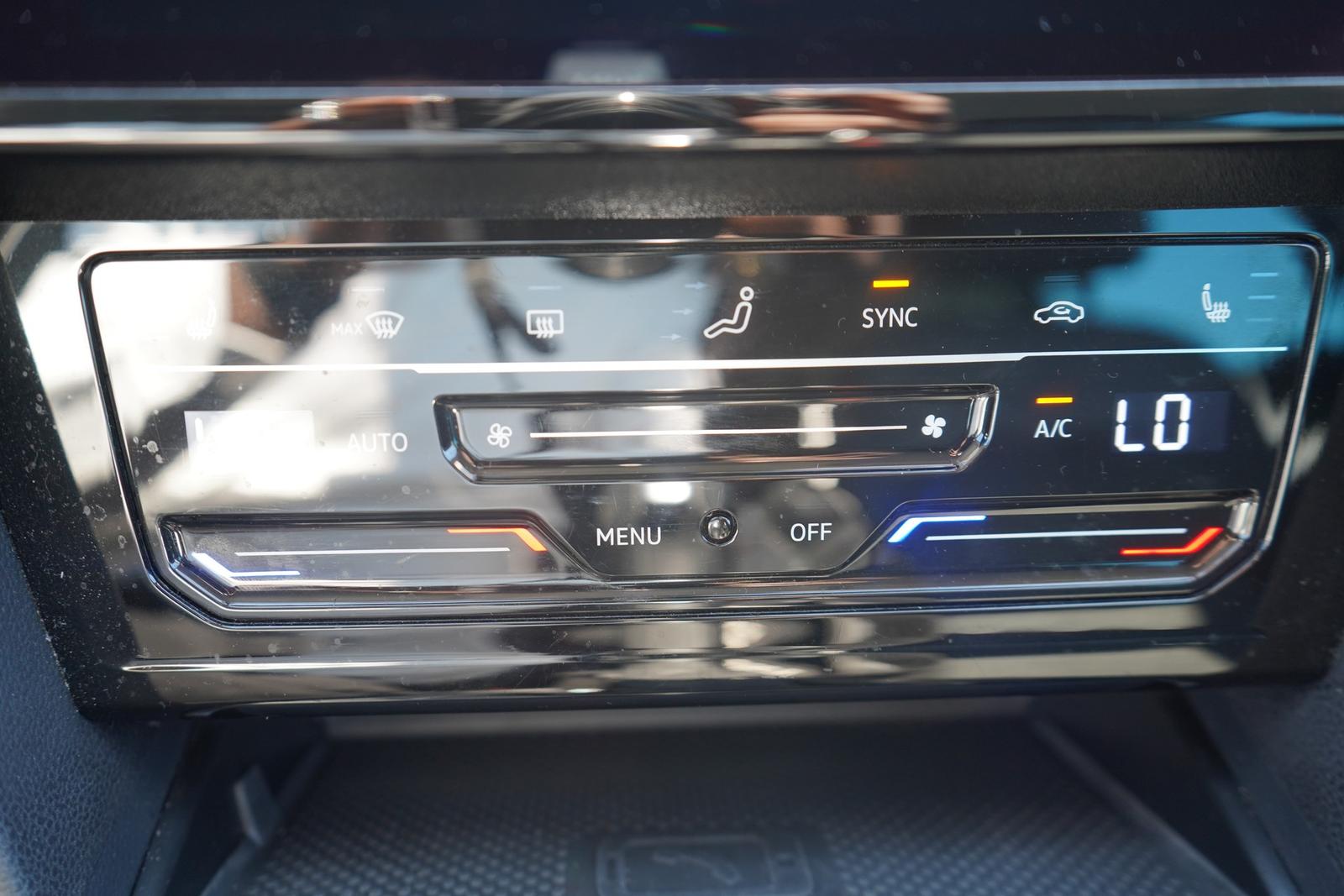 Volkswagen Passat 1.5 TSI Elegance DSG LED Navi ACC, миниатюра 17