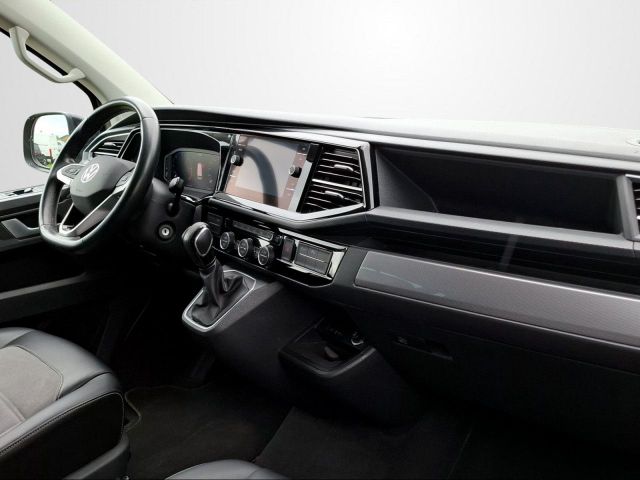 T6.1 MULTIVAN 2.0 TDI GENERATION SIX+AZV+CAM+LED