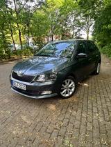 Skoda Fabia 1.0l MPI 55kW Joy TOP Zustand 1. Hand
