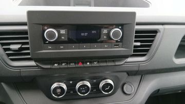 Renault Trafic - 8