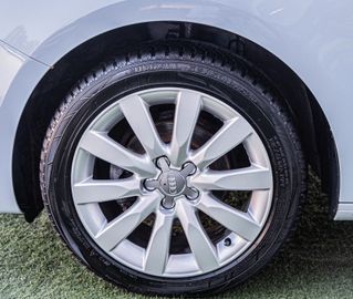 Fahrzeugabbildung Audi A1 1.6 TDI  ambition |LEDER|PDC|S-TRONIC