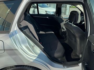 Mercedes C 250 - 10