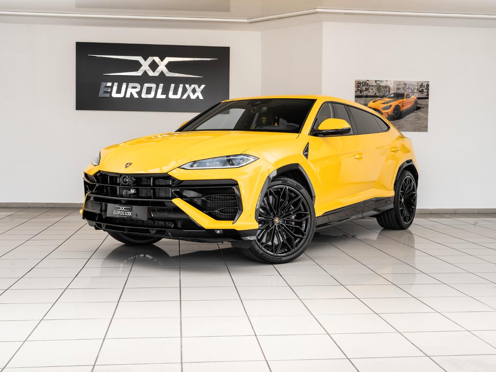Lamborghini Urus SE Hybrid B&O/PANO/23"/Massage