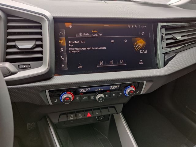 A1 Sportback S line 25 TFSI S tro +1000,- Tanken