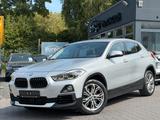 BMW X2 sDrive Aut. 18 i LED - Leder - Navi /// - silberne BMW X2