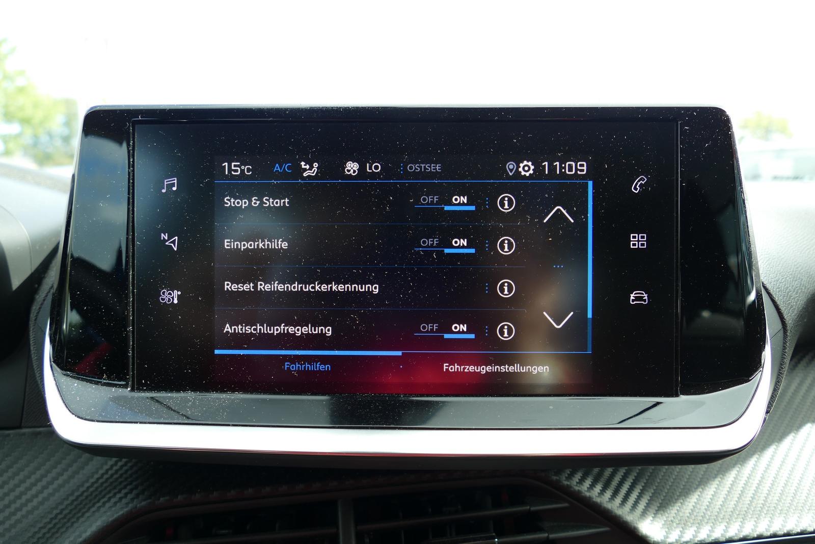 Peugeot 2008 1.2 Android Apple Tempomat Sitzheizung PDC, миниатюра 15