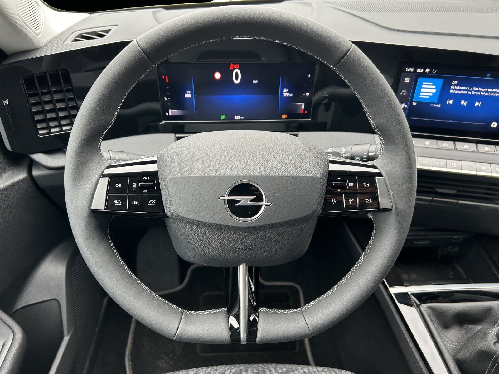 Fahrzeugabbildung Opel Astra L 1.2 Turbo Enjoy/KAMERA/LED/SHZ/CAR-PLAY/