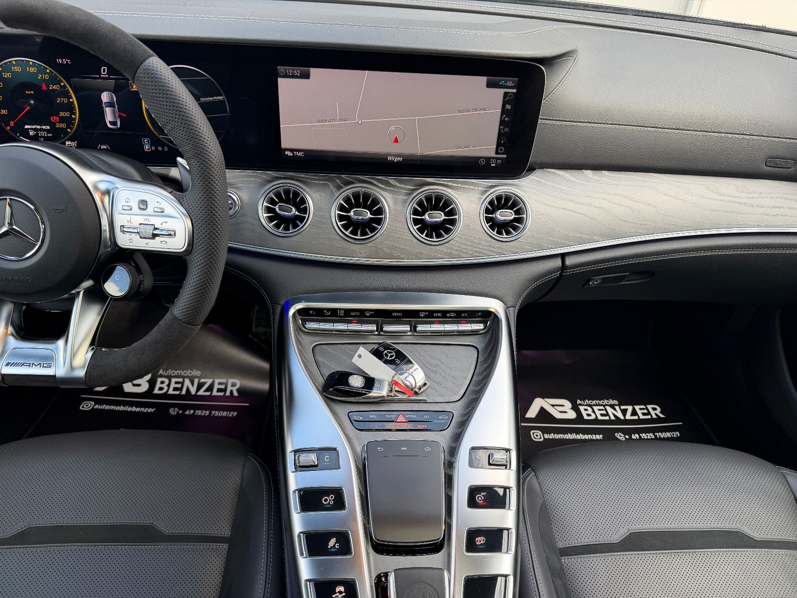 Fahrzeugabbildung Mercedes-Benz AMG GT 4 /43 4Matic+/AERO/V-8STYLING/360KAM/