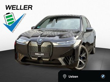 BMW Leasingangebot: BMW iX xDrive40 Sportpaket DA-Prof,HUD,360°,H/K,AHK