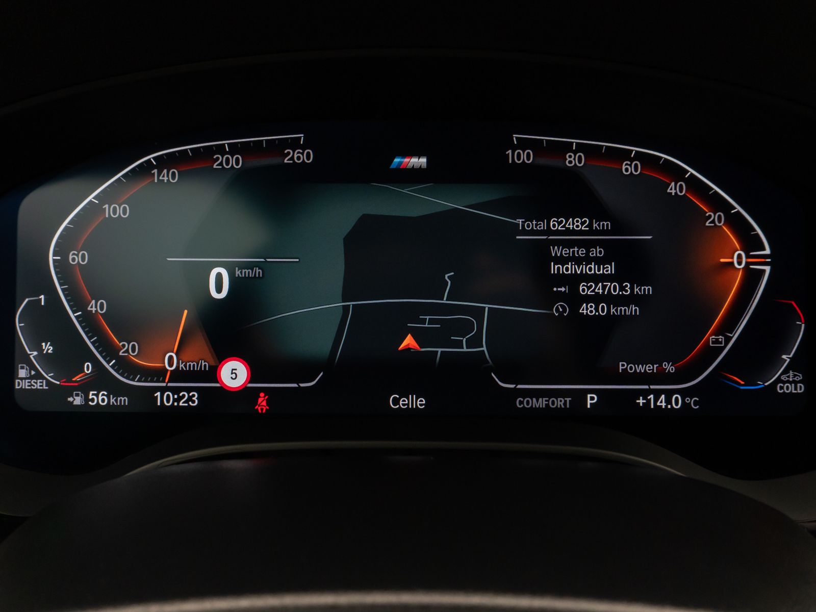 Fahrzeugabbildung BMW 540d xD M Sport Kamera Laser HUD DAB H/K Komfort