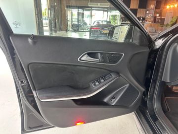 Mercedes GLA 200 - 11