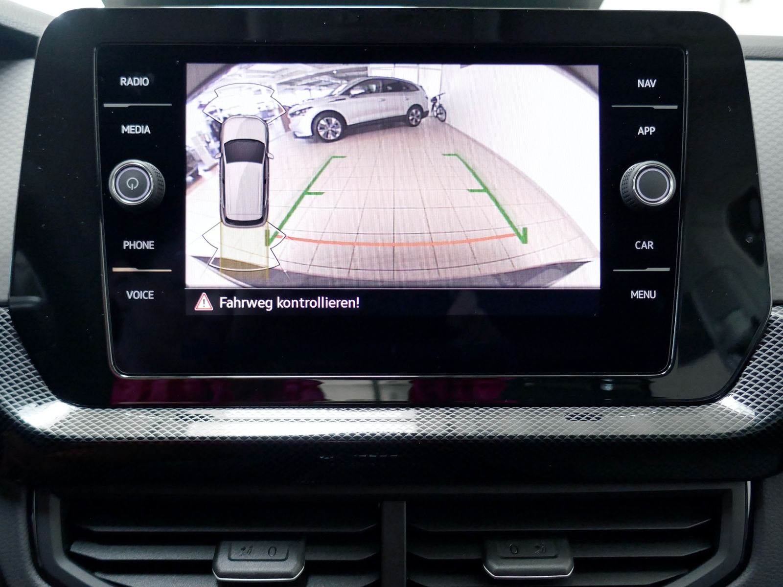 Fahrzeugabbildung Volkswagen T-Cross Life 1.0 TSI DSG | LED RFK ACC App