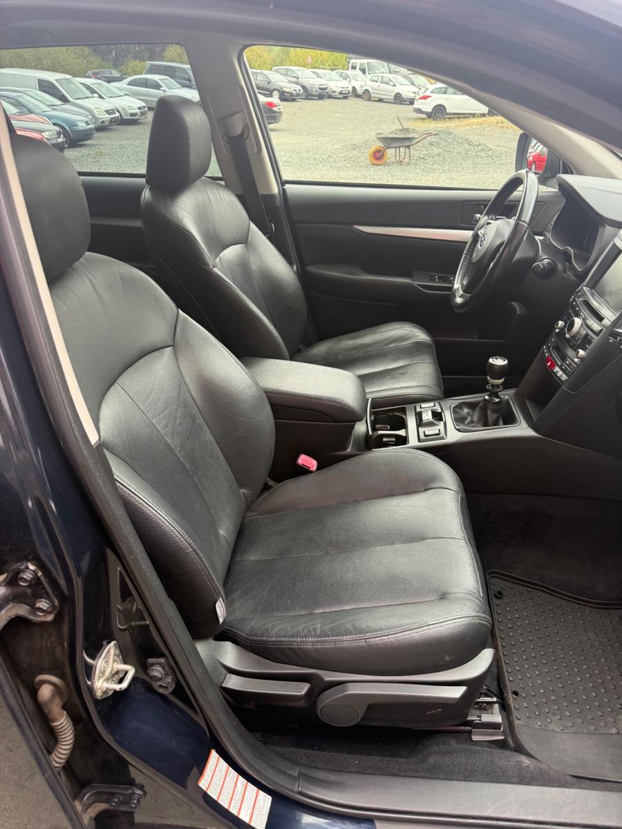 Subaru Outback 2013 — photo 8