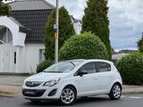 Opel Corsa D Color Edition - Opel Corsa: Weiß, Color Edition