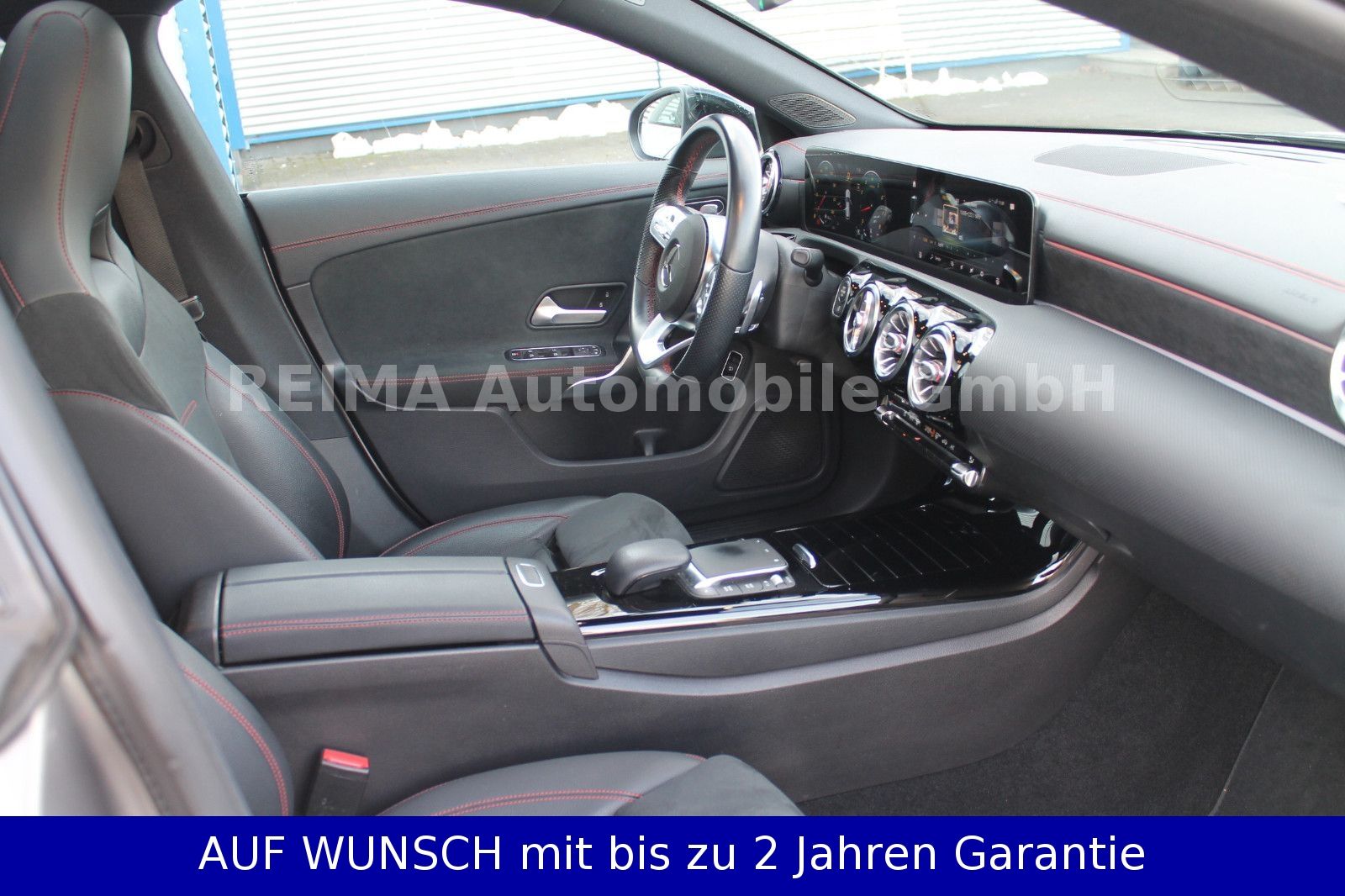 Fahrzeugabbildung Mercedes-Benz CLA 250   Shooting Brake 2,0i, AMG Styling, Pano