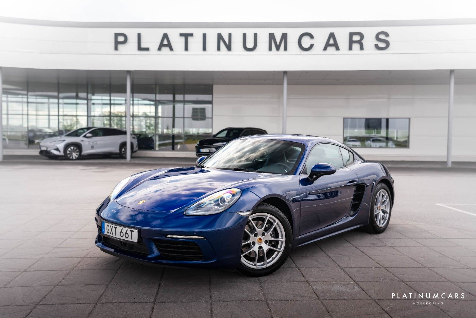 PORSCHE 718 Cayman PDK 300hp / Leather