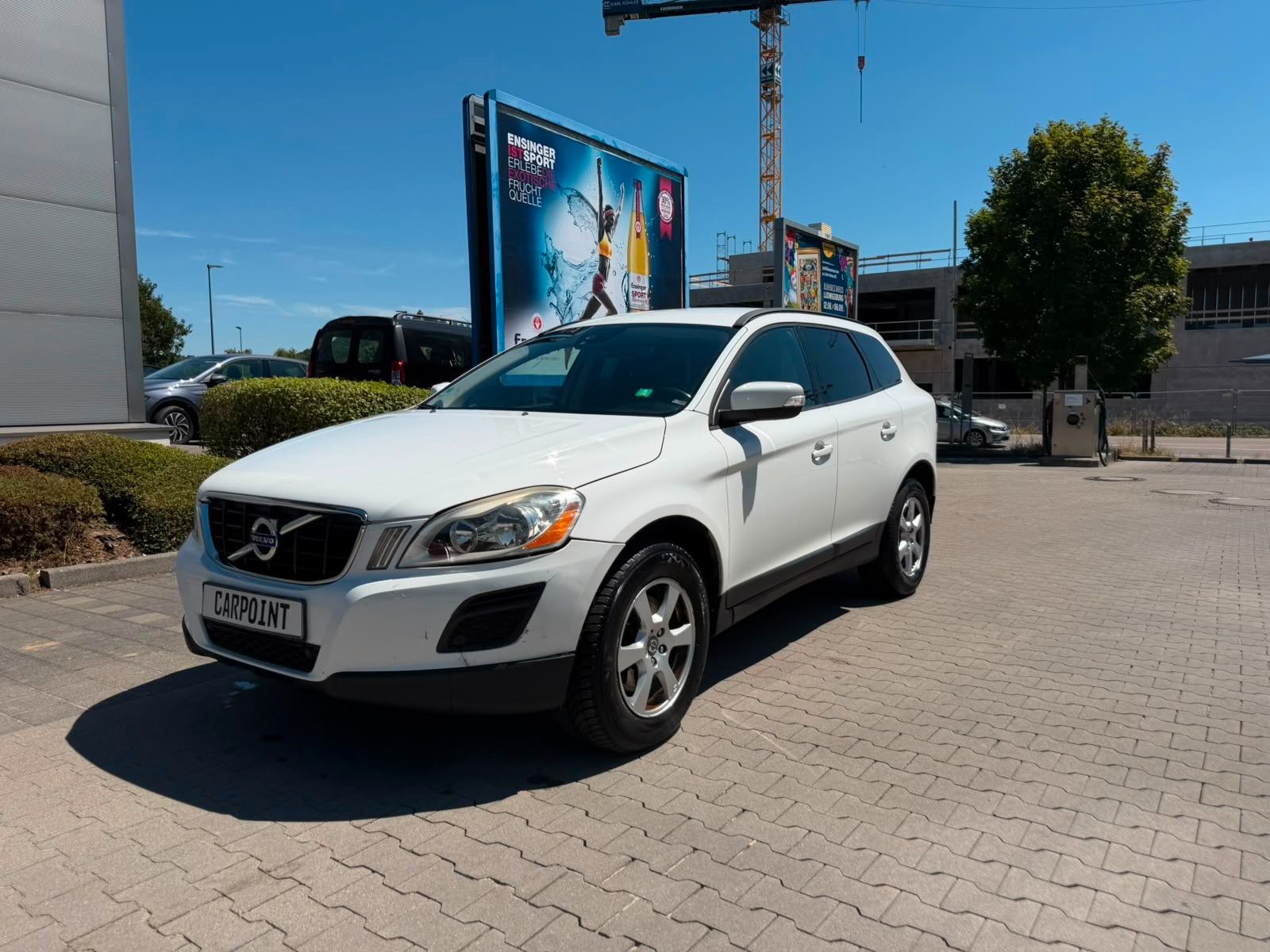 Volvo Volvo XC 60Kinetic Drive AUT/KLIMA/SHZ/PDC/AHK/TOP
