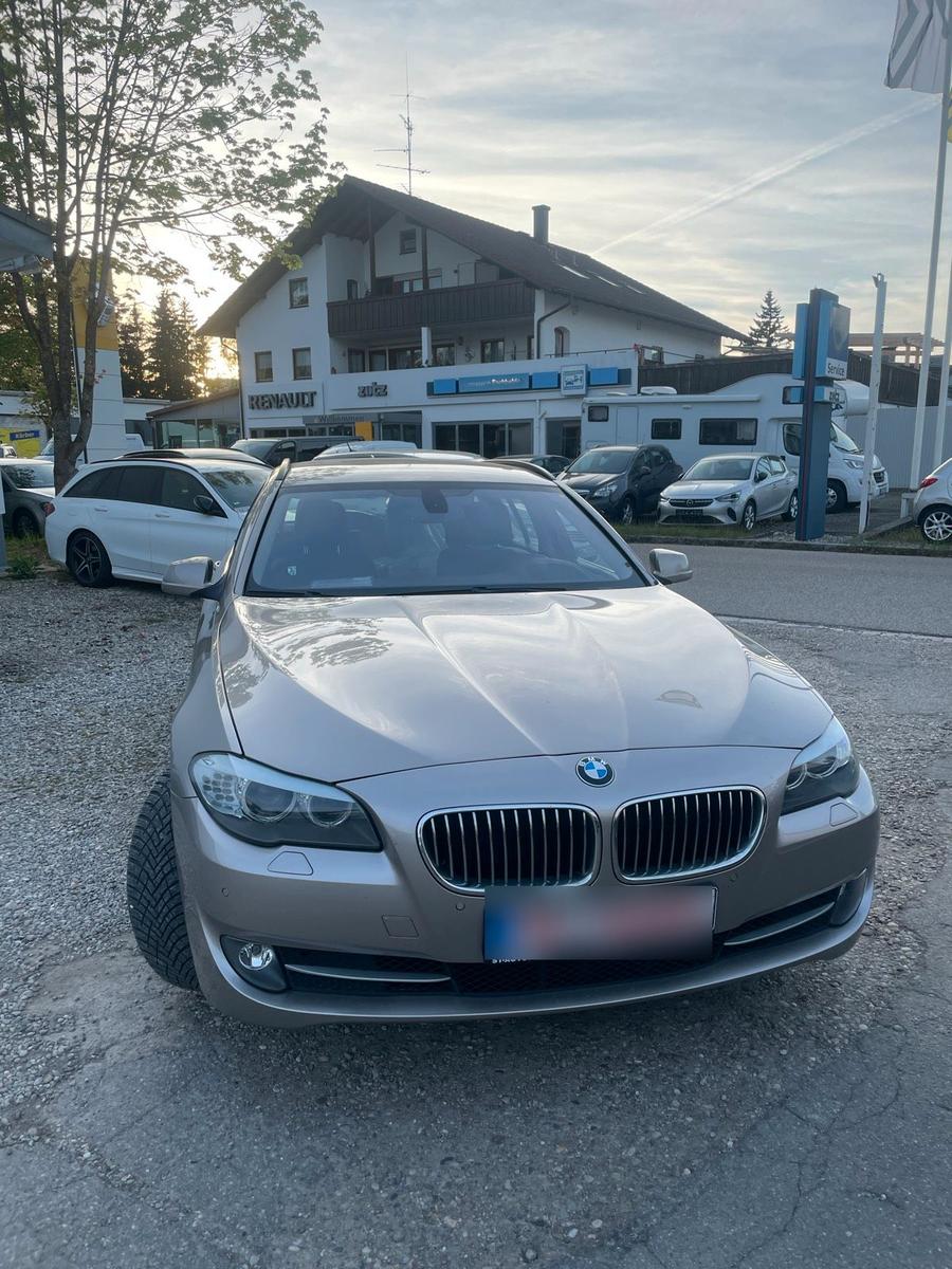 BMW 520