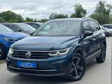 Volkswagen Tiguan 1.5 TSI United+Finanzierung+Garantie+ - Volkswagen Tiguan UNITED mit Benzin-Antrieb