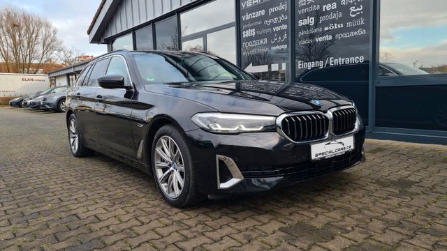 BMW 530 e xDrive Luxury Line - PANO - ASSISTS -