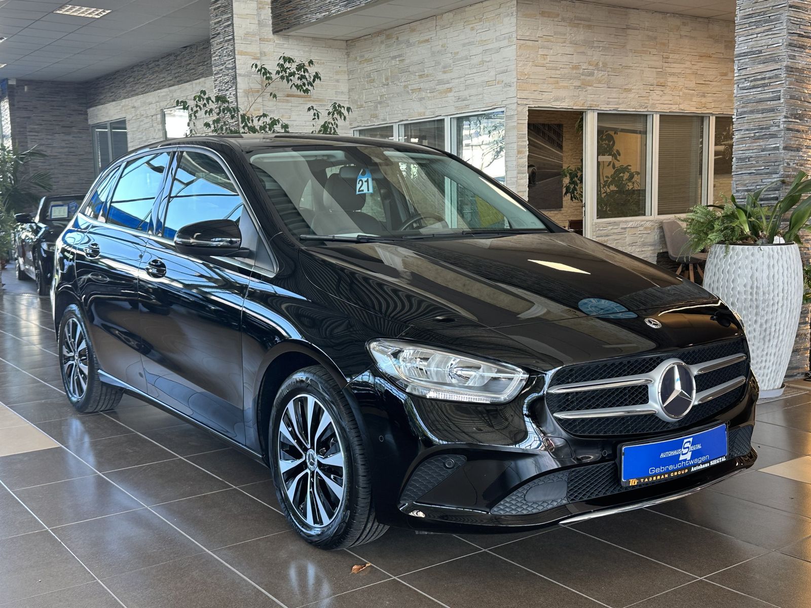 MERCEDES-BENZ B 250 e Plug-In Teil-Leder Tempomat dig.Cockpit