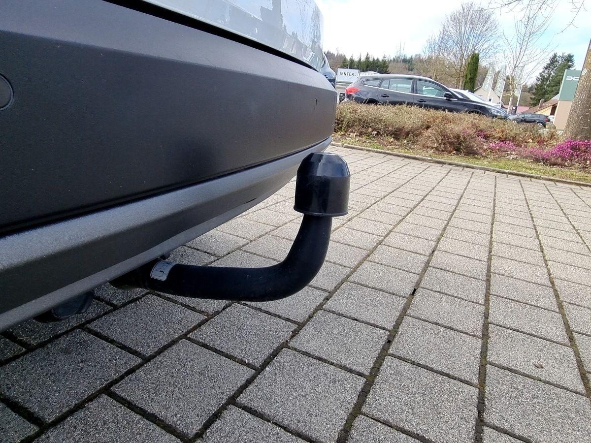 Fahrzeugabbildung Dacia Jogger Expression TCe 110