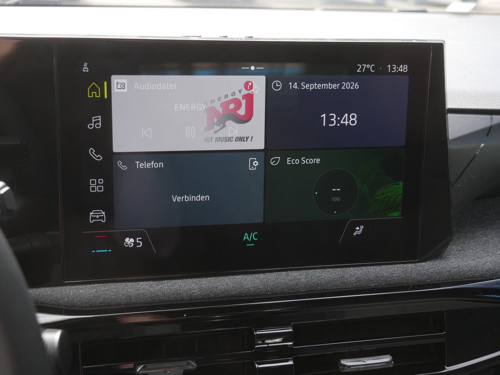 Fahrzeugabbildung Renault Clio Evolution TCe 115 EDC Automatik