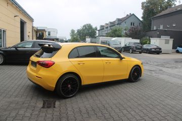 MERCEDES-BENZ A 180 neuer 19"Radsatz*neuer Grill*1.Hd*Navi*PDC