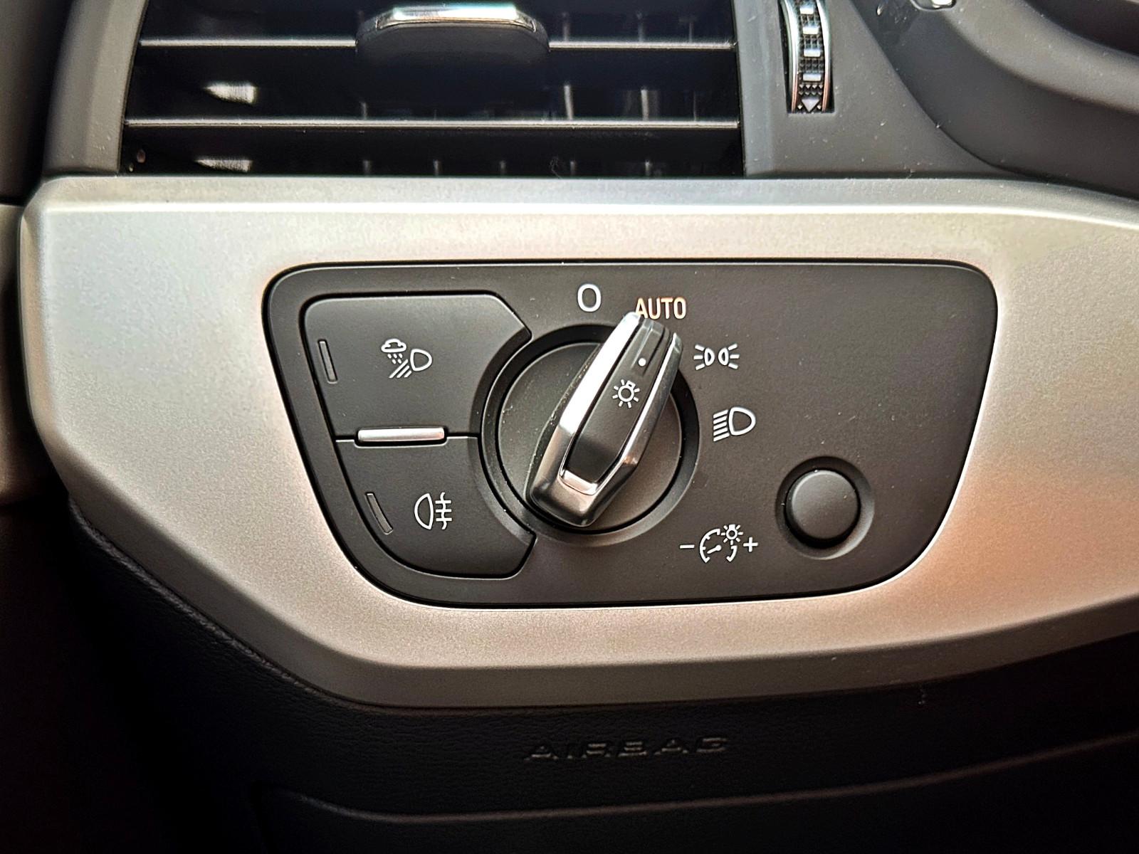 Audi A4 Avant 45TFSI qu S LINE COMP. PANO AHK MATRIX, миниатюра 17