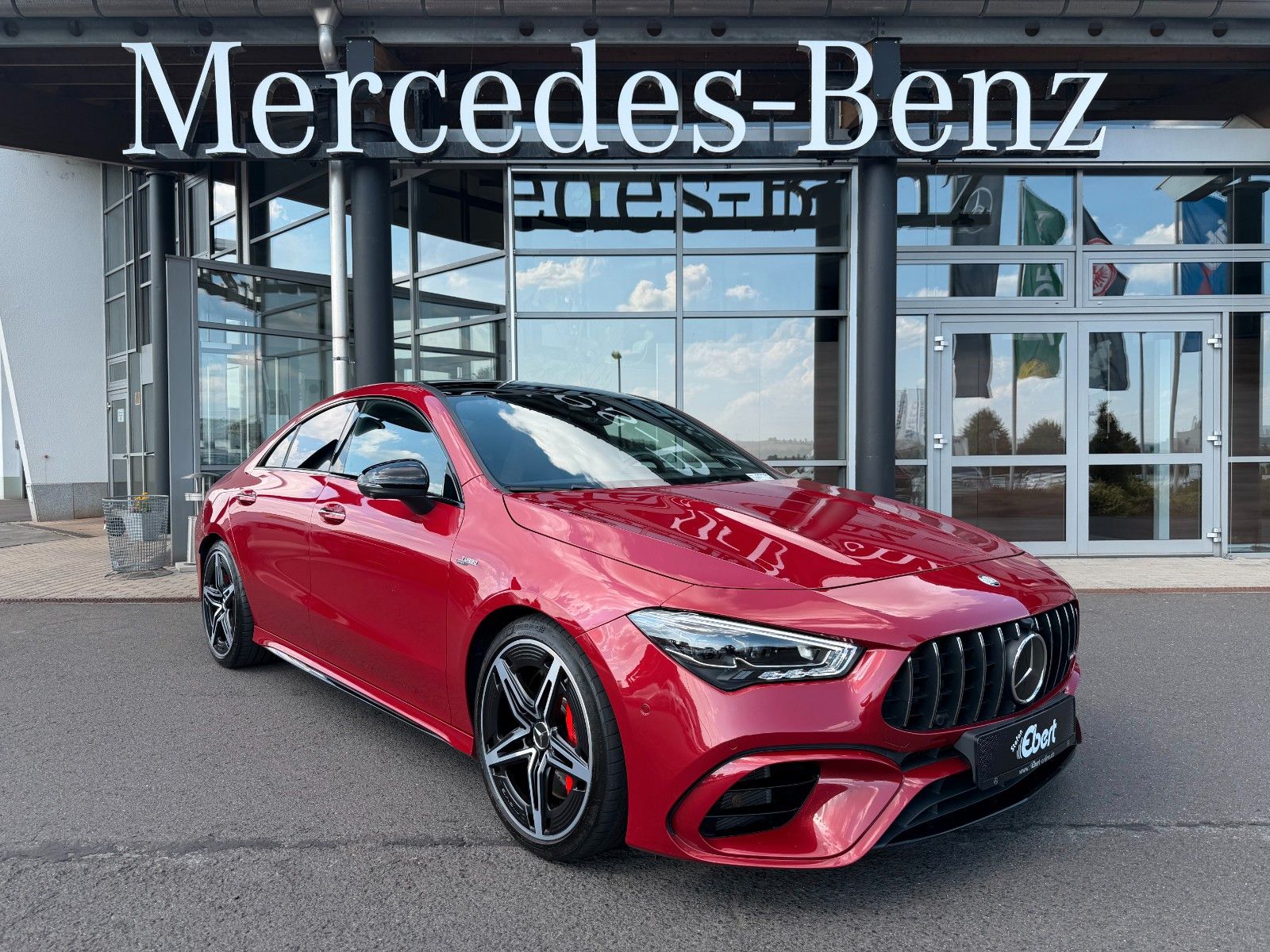 Fahrzeugabbildung Mercedes-Benz CLA 45 S AMG+Pano+Burm+Memory+Distr+HUD+360