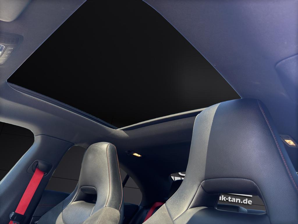 Mercedes-Benz CLA 35 AMG