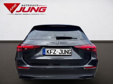 Mercedes C 200 - 6