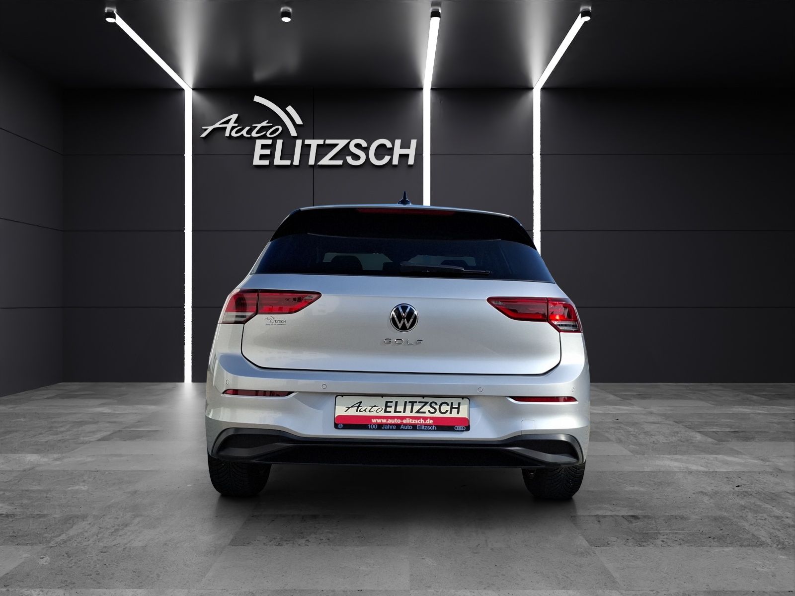 Fahrzeugabbildung Volkswagen Golf VIII TSI Kamera ACC Navi LED