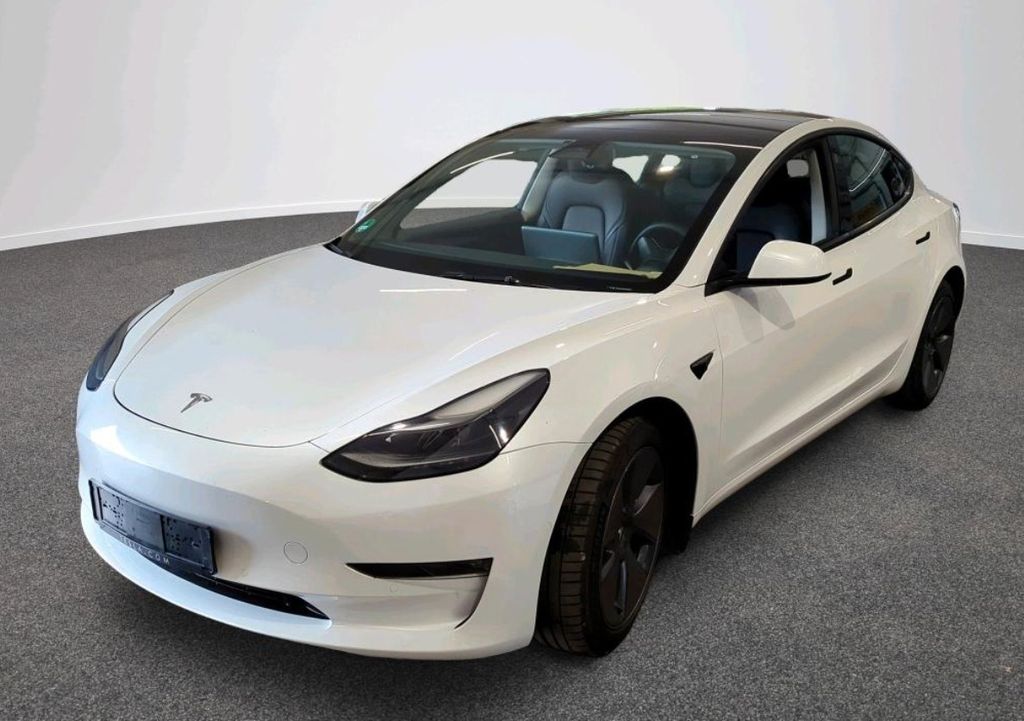Image of Tesla Model 3