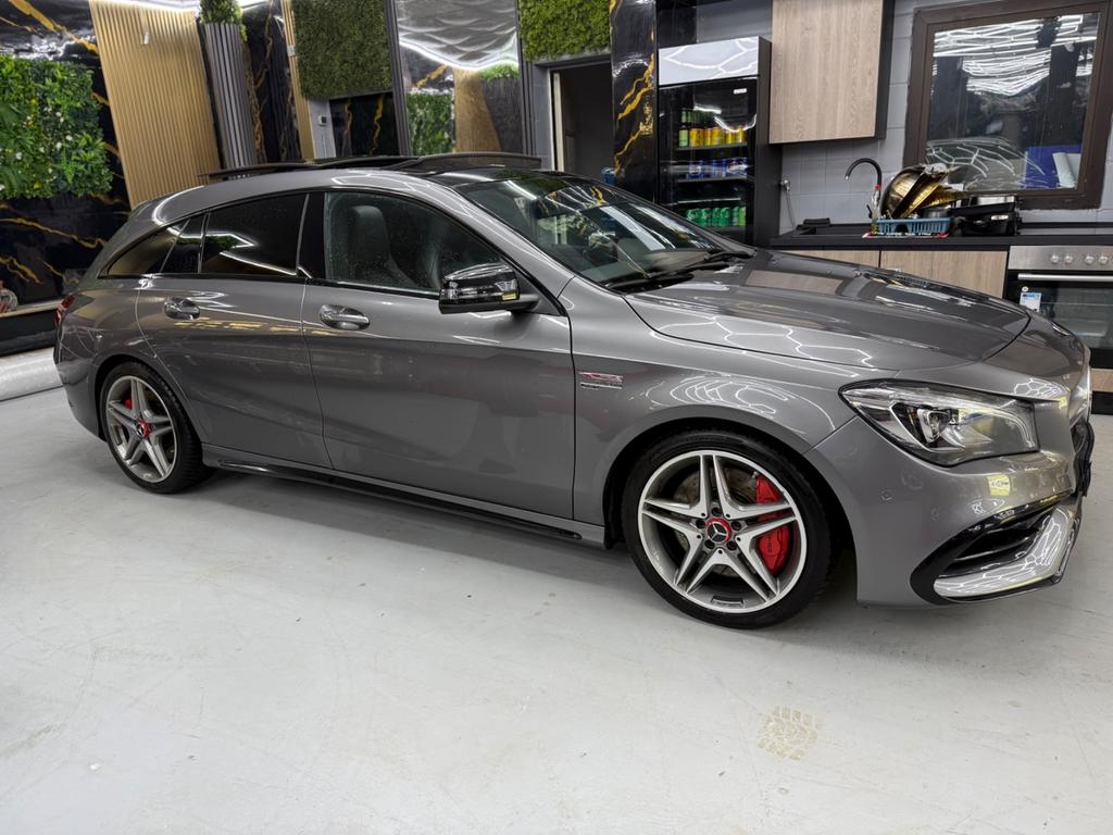 Mercedes-Benz CLA 45 AMG